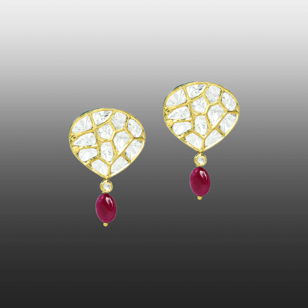 Pear-Shaped Polki Earrings with Ruby Maniya Drop